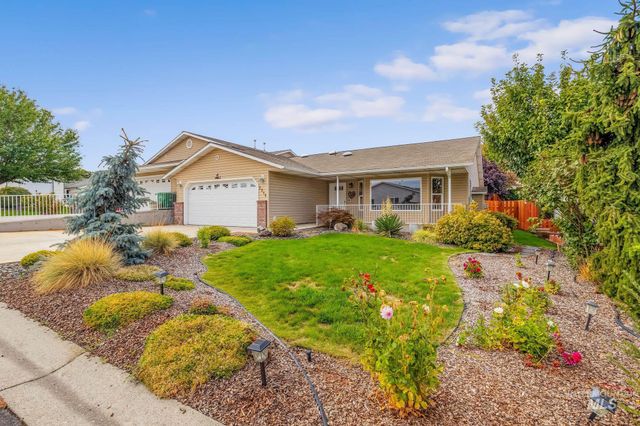 2946 Spruce St, Lewiston, ID 83501 property photo