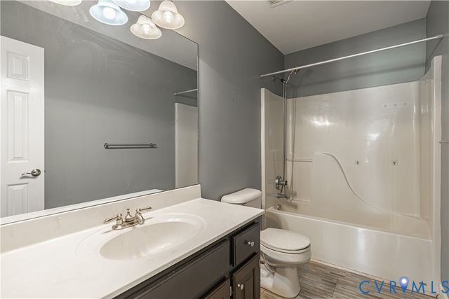 6138 Thyme Dr, Mechanicsville, VA 23111