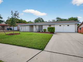 4230 Eagle Nest, San Antonio, TX 78233