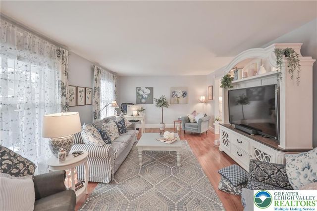 3705 Gloucester Drive, Bethlehem City, PA 18020