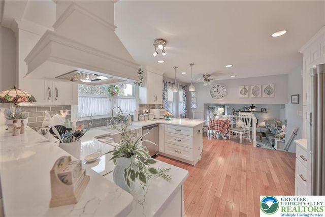 3705 Gloucester Drive, Bethlehem City, PA 18020