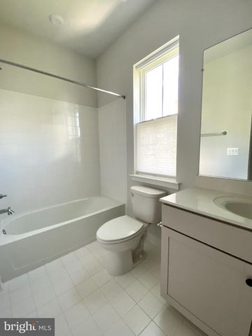 6261 EDSALL RD, Alexandria, VA 22312