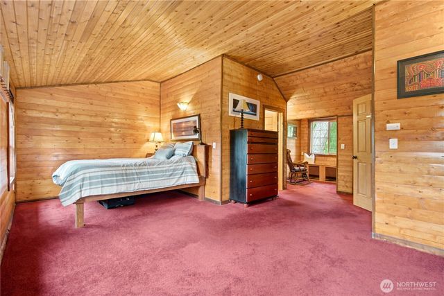 7697 SE Willock Road, Olalla, WA 98359