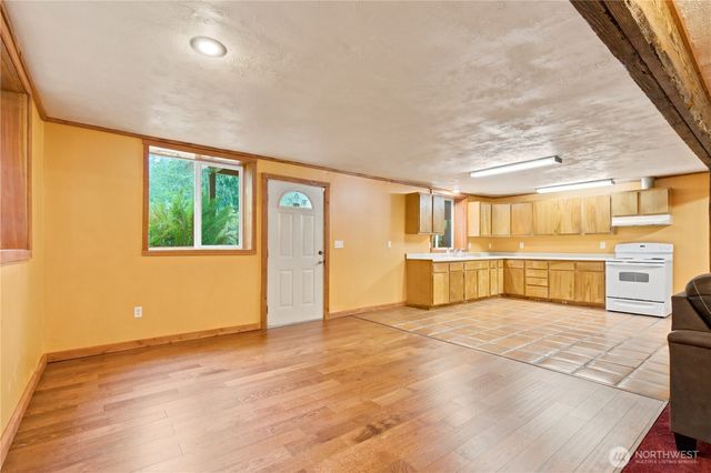 7697 SE Willock Road, Olalla, WA 98359