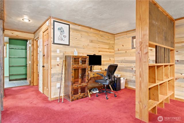 7697 SE Willock Road, Olalla, WA 98359