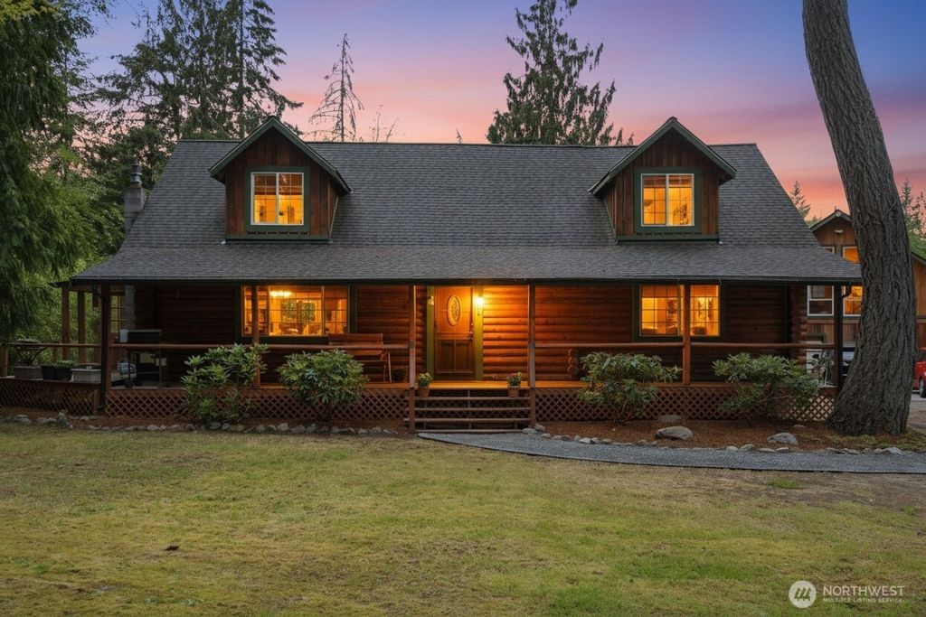 7697 SE Willock Road, Olalla, WA 98359