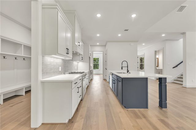 2409 Faulkner Drive, College Station, TX 77845
