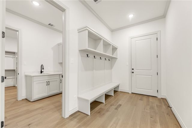 2409 Faulkner Drive, College Station, TX 77845
