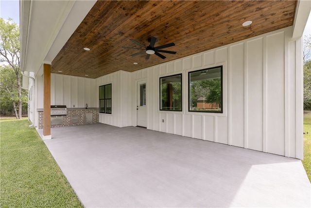 2409 Faulkner Drive, College Station, TX 77845