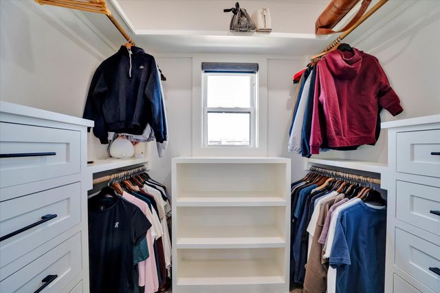 1611 Johnson ST, Marble Falls, TX 78654