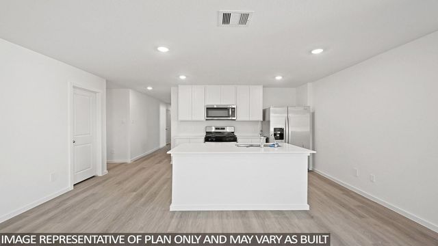 204 Paco Loop, Caldwell, TX 77836