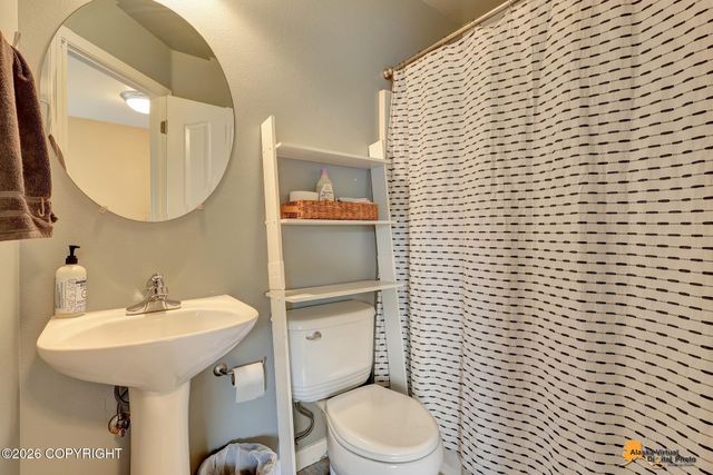 20560 Icefall Drive, Eagle River, AK 99577
