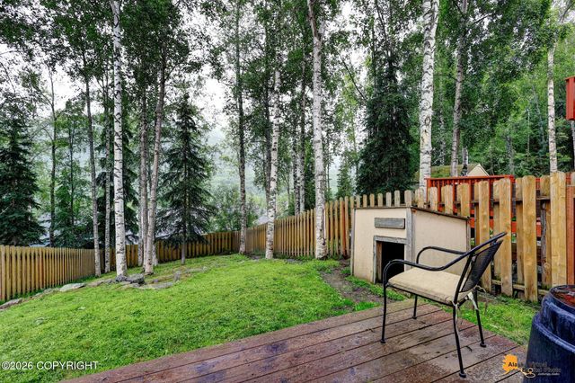 20560 Icefall Drive, Eagle River, AK 99577