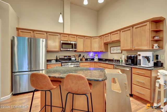20560 Icefall Drive, Eagle River, AK 99577