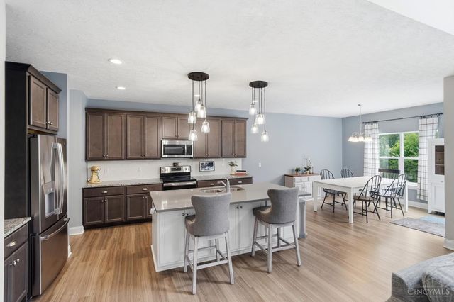 8007 Acorn Trail, Hamilton Twp, OH 45039