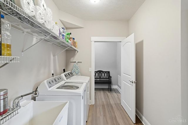 8007 Acorn Trail, Hamilton Twp, OH 45039