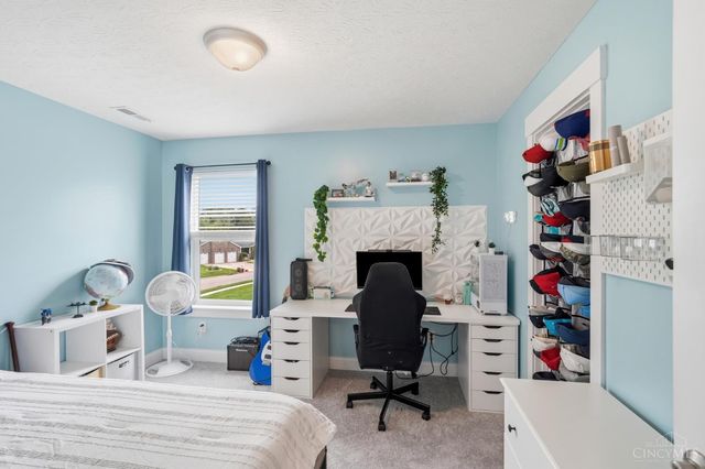 8007 Acorn Trail, Hamilton Twp, OH 45039