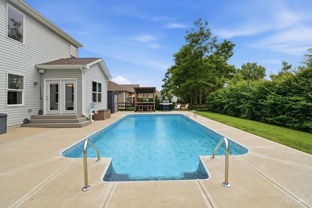 8007 Acorn Trail, Hamilton Twp, OH 45039