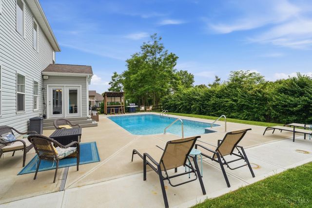 8007 Acorn Trail, Hamilton Twp, OH 45039