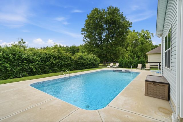 8007 Acorn Trail, Hamilton Twp, OH 45039