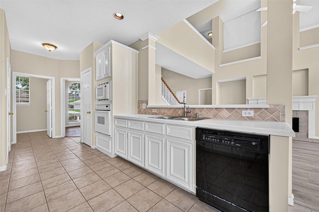 12330 Shadow Green Drive, Houston, TX 77082