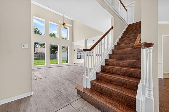 12330 Shadow Green Drive, Houston, TX 77082
