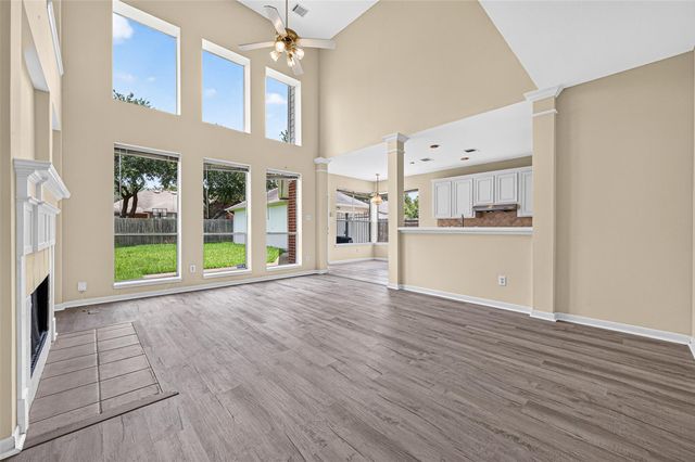 12330 Shadow Green Drive, Houston, TX 77082