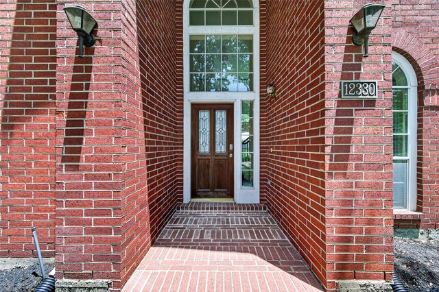 12330 Shadow Green Drive, Houston, TX 77082