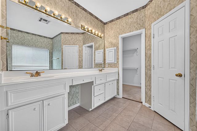 12330 Shadow Green Drive, Houston, TX 77082