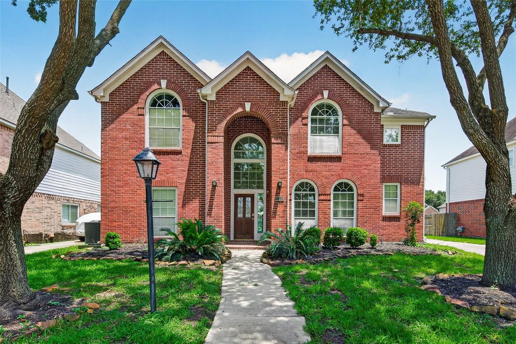 12330 Shadow Green Drive, Houston, TX 77082