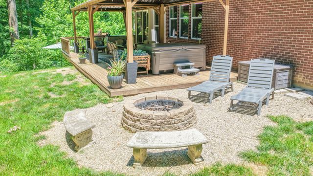 2655 Longbranch Road, Union, KY 41091