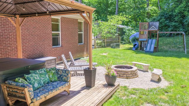 2655 Longbranch Road, Union, KY 41091