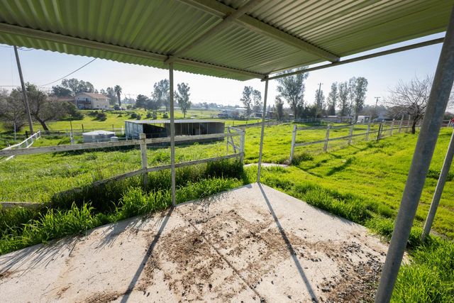 37216 Highway 145, Madera, CA 93636