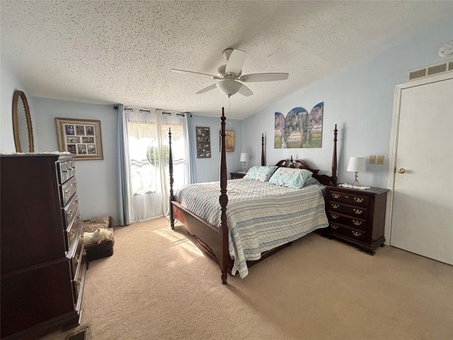 908 N Pitzer Street, Colmesneil, TX 75938