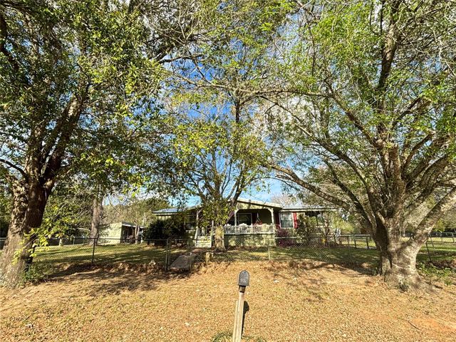908 N Pitzer Street, Colmesneil, TX 75938