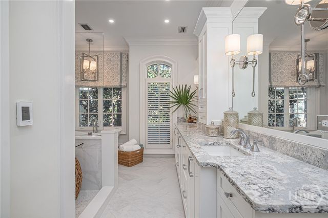 3 Silver Bluff, Savannah, GA 31411