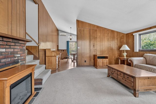 140 Buckwood Drive, Barnstable, MA 02601
