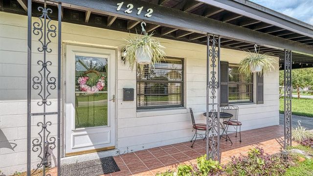 1212 PARK MANOR DRIVE, Orlando, FL 32825