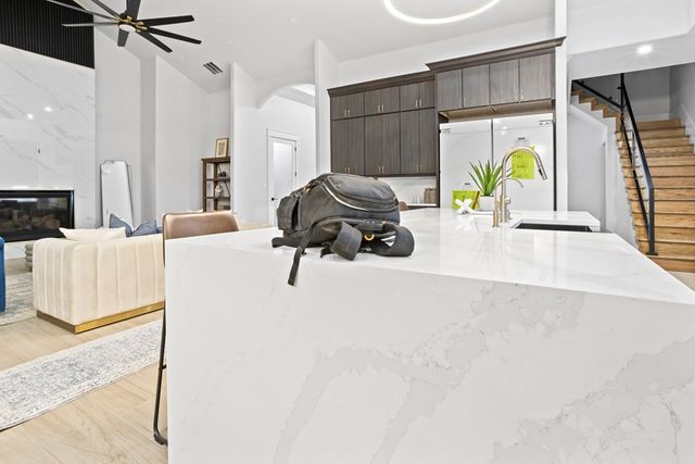 2011 Community Lane, Midland, TX 79701