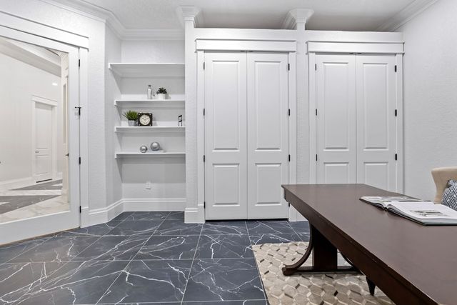 2011 Community Lane, Midland, TX 79701