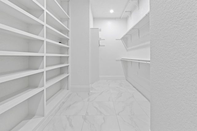 2011 Community Lane, Midland, TX 79701