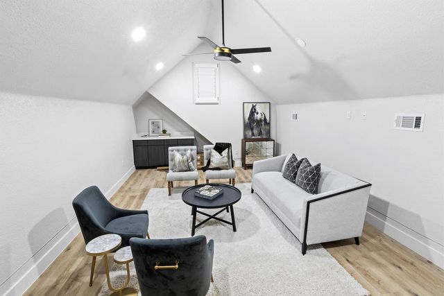 2011 Community Lane, Midland, TX 79701