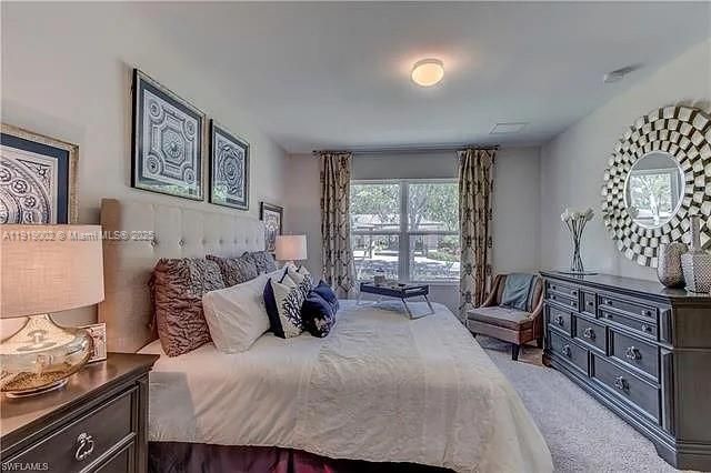 3670 47th Ave NE, Naples, FL 34120