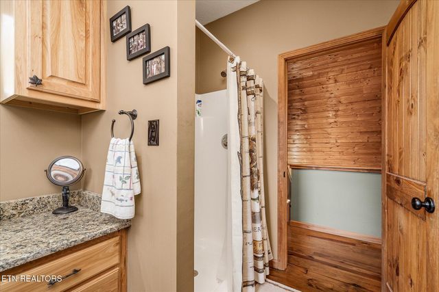 451 E Sunset Blvd, Allons, TN 38541