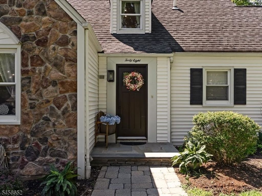 48 Lakeview Dr, Morris Plains Boro, NJ 07950 — photo 3