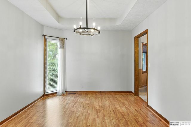 7320 S 140 Avenue, Omaha, NE 68138