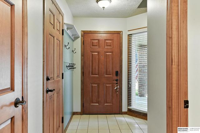 7320 S 140 Avenue, Omaha, NE 68138