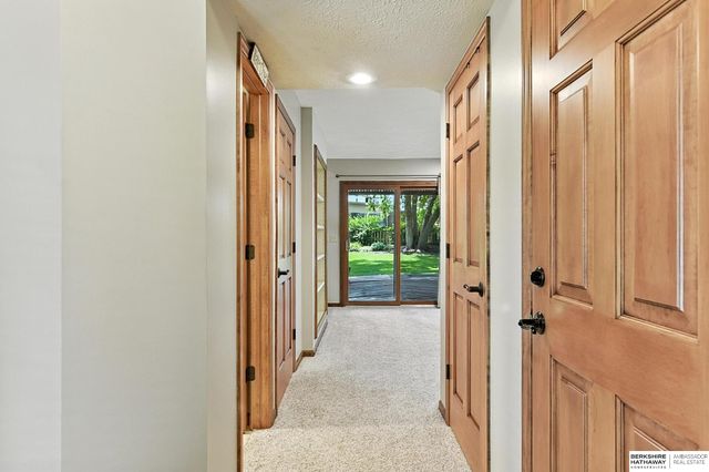 7320 S 140 Avenue, Omaha, NE 68138