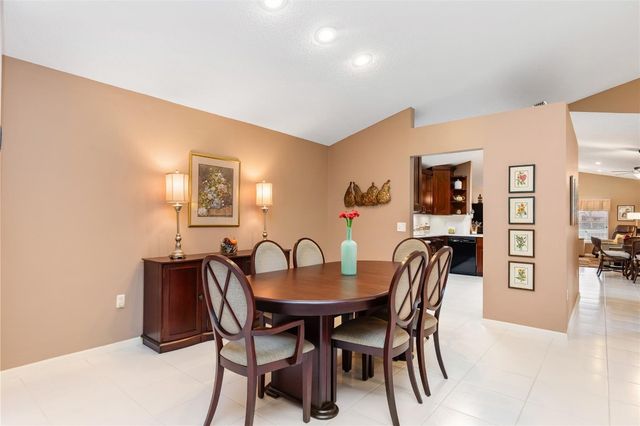 6660 NW 75th Place, Parkland, FL 33067