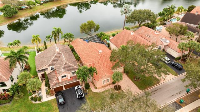 6660 NW 75th Place, Parkland, FL 33067